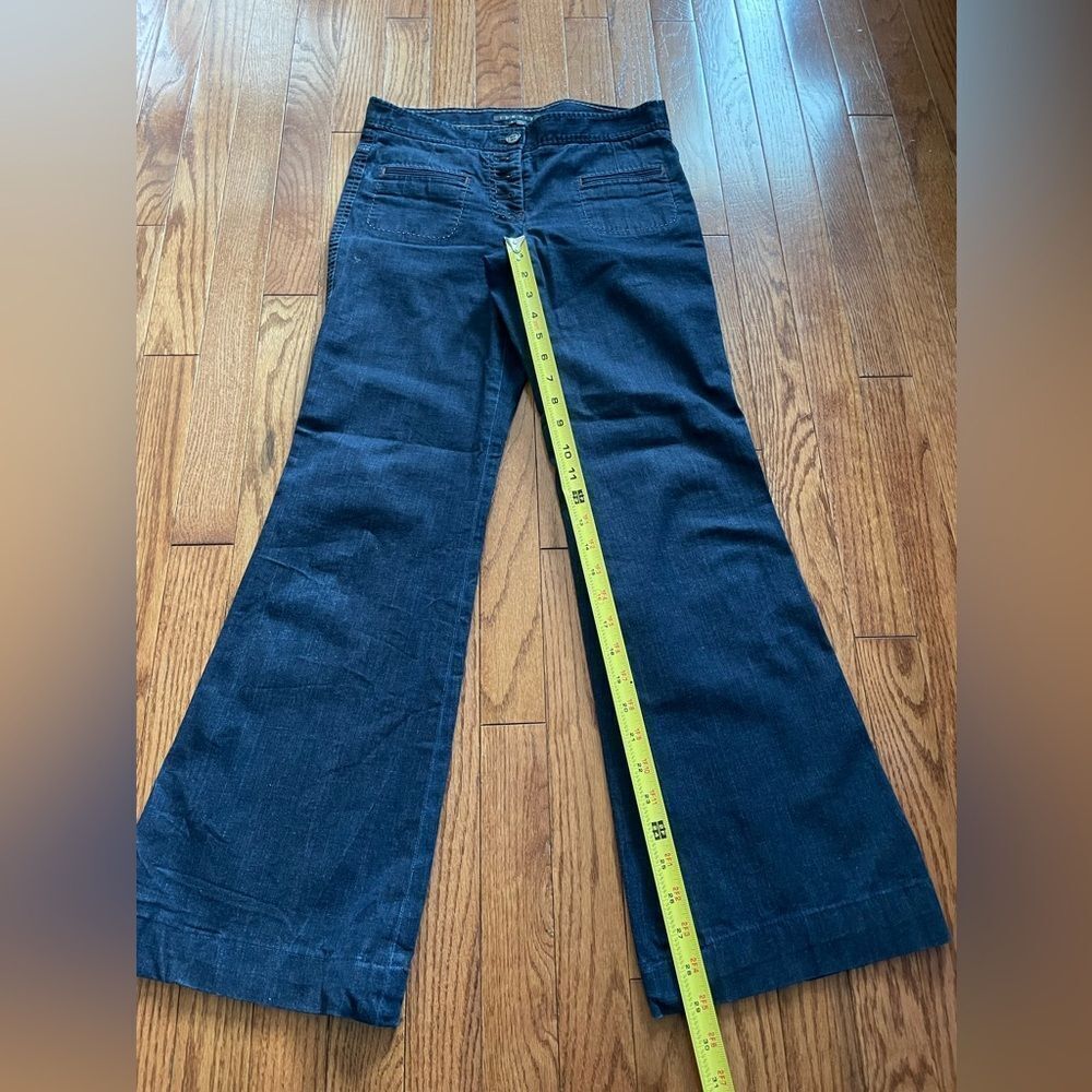 Theory Daled Arkansas Dark Wash Flare Leg Jeans Sz 0 - Picture 3 of 10